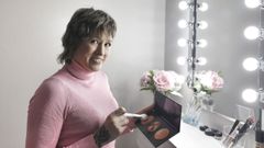 Pamela Acu�a abre un estudio de belleza y maquillaje, Pam Beauty Studio, en la calle Santo Domingo de Ourense.