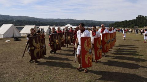 Recreacin de la vida en el yacimiento Aquis Querquennis de Bande