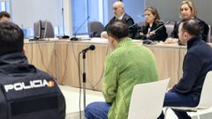 El acusado, en la vista de este lunes, mat� a su mujer e intent� hacer lo mismo con sus tres hijos