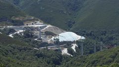 Imagen tomada en agosto del 2018 de las obras para construir el viaducto de Teixeiras, en el tramo de la l�nea de alta velocidad que se inaugurar� en diciembre