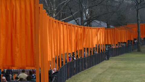 La obra The Gates, presentada en Central Park, en febrero del 2005