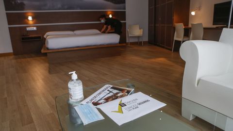 El Sercotel Odeón pondrá disposición de sus huéspedes geles y mascarillas y cambiará las cartas físicas por un sistema de código QR para consultarlas desde el móvil
