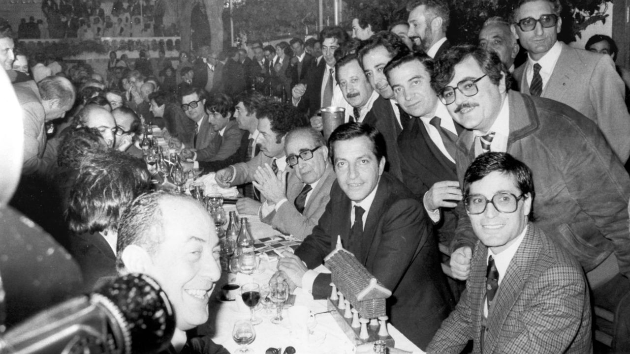 El debate sobre el «pacto de los 12»: Un intento de reinventar la democracia