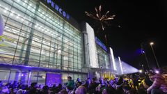 Pap� Noel llega a El Corte Ingl�s de Santiago entre danza y acrobacias