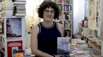 Carmen V. Vali�a, nunha das presentac�ons de��As tolas que non o eran�