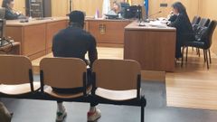 El acusado, en el juicio en Ourense.