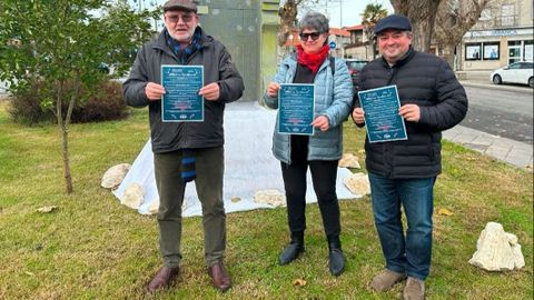 Los concejales Pepe G�ndara, Pilar Cabrera y el alcalde de Sandi�s, Felipe Traveso.