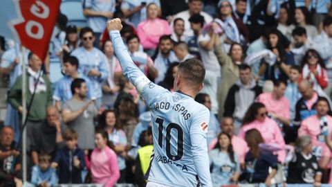 Iago Aspas, celebrando el segundo gol del Celta ante el Elche.