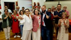 Los socialistas de Pontevedra celebran los resultados del 23J en la ciudad y en la provincia. Maica Larriba, Marica Adrio e Iv�n Puentes