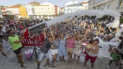 Fiesta de la espuma en Vimianzo del 2025