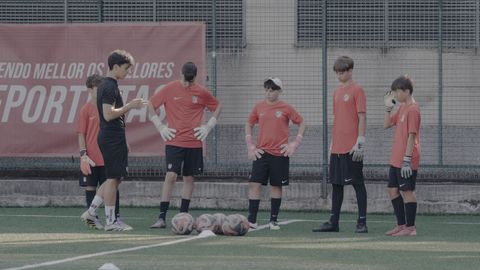 Campus de F�tbol Bosco - Atl�tico de Madrid.La actividad formativa empez� en las instalaciones de Salesianos Ourense