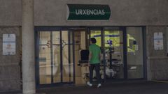 Imagen de archivo de la entrada a Urgencias del CHUS. 
