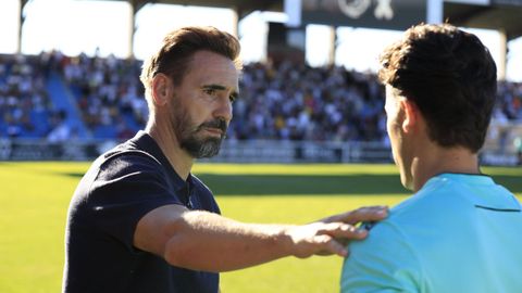 Borja Fern�ndez en el partido ante el Unionistas de la primera jornada