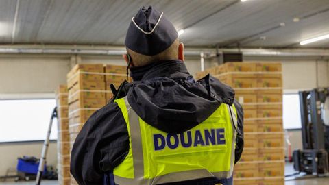 Un polic�a belga en una imagen de archivo