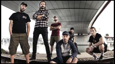 Talco act�a en el festival Pista Extra