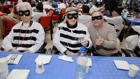 Entroido en la residencia Torrente Ballester