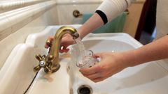 El suministro de agua no se cortar� a ning�n ourensano