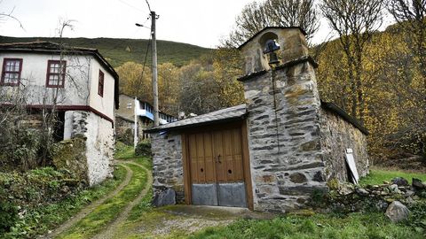 Capilla de la localidad, dedicada a la Virgen del Carmen