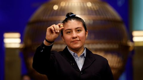 Yanisse Alexandra Soto, una de las ni�as que cant� el gordo