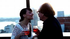 Lindsey Ireland y Juan Pinz�s. Ple�cula New York Shadows