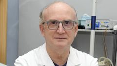 Alberto Paraj�, jefe de servicio de cirug�a general y digestiva del Chop