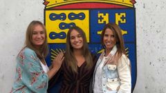 Cristina Teiejeiro (en el centro) dirigir� el nuevo coro y Graciela Galdo y Olga Vigo (a ambos lados) la apoyar�n en la parte de t�cnica vocal y expresi�n corporal