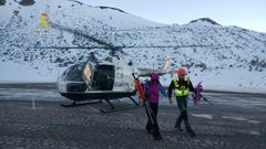La Guardia Civil rescata a dos monta�eros perdidos en el Puerto de San Isidro (Le�n)