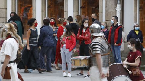As fueron los desfiles del primer da de Arde Lucus