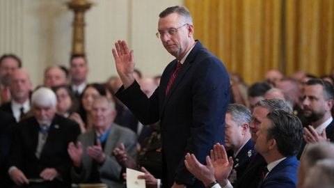 Doug Collins, tras recibir la medalla de honor en la Casa Blanca el pasado marzo.
