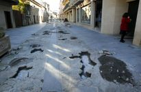 Estado que presentaba ayer la calle Hospital, tras comenzar los trabajos de reparaci�n. 