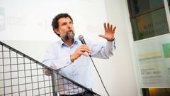 Osman Kavala, un conocido activista turco que lleva entre rejas desde el 2017 sin sentencia.