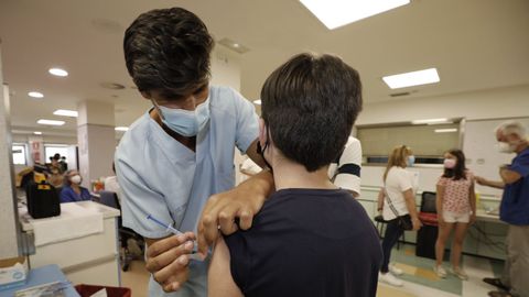 Vacunacin de adolescentes 