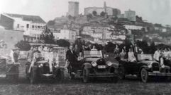 Concentraci�n de veh�culos en el antiguo campo del Lemos en una foto de la �poca