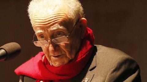 XESUS ALONSO MONTERO, ESCRITOR Y PROFESOR UNIVERSITARIO