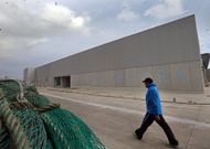 La instalaci�n est� terminada, pero ni tiene administrador ni equipamiento interior. 