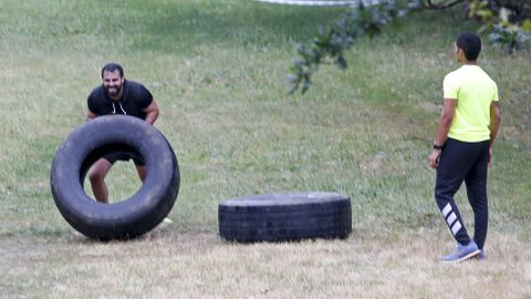 Pruebas de la Gladiator Race en la isla de las esculturas de Pontevedra