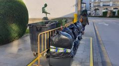 Los contenedores de la Praza de Ferrol