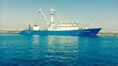 El atunero que acaba de adquirir la armadora viguesa tendr� base en Dakar (Senegal).