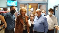 Sof�a, junto al equipo del restaurante Pingallo