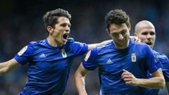 Borja Sánchez celebra su tanto ante el Girona con Juanjo Nieto