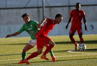 El Compos sum� tres puntos en Guijuelo en un partido jugado de poder a poder. 