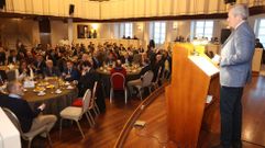 Alfonso Rueda, ante alrededor de 170 empresarios esta ma�ana en Pontevedra, en un acto del PP.