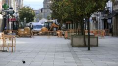 La calle Cardenal, principal zona comercial de Monforte, totalmente vac�a por la alerta sanitaria