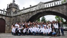 La promoci�n de Bachillerato que deja el instituto tambi�n protagoniz� la fiesta de fin de curso. 