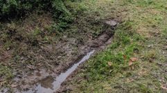 Lugar exacto de O Monte do Carme donde los investigadores sospechan que se produjo el accidente con la moto este jueves.