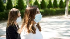 La exasesora de Podemos Dina Bousselham, a su llegada a la Audiencia Nacional en Madrid, el pasado 18 de mayo