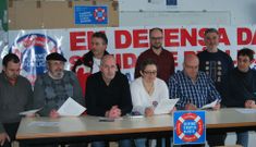 Los miembros de la plataforma reclamaron ayer m�s autonom�a sanitaria y m�s recursos para el hospital.