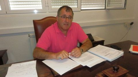 Sim�n Guardado, exalcalde de Vald�s