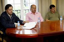 La oposici�n se queja de que el grupo de gobierno desoy� las peticiones de control de gasto.