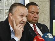 Jos� Mato Roibal, con Londo�o Ayala en la rueda de prensa del 26 de octubre del 2015 en el hotel Punta del Este carball�s. 